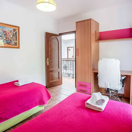 Agueda Villa